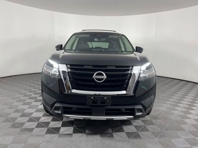 Used 2024 Nissan Pathfinder Platinum w/ Cargo Package