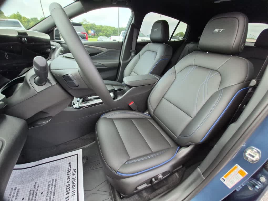 New 2026 Buick Envista Sport Touring w/ Convenience I Package FWD image 10