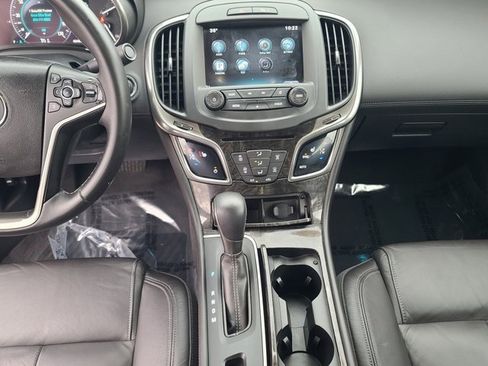 Used 2015 Buick LaCrosse Leather image 16