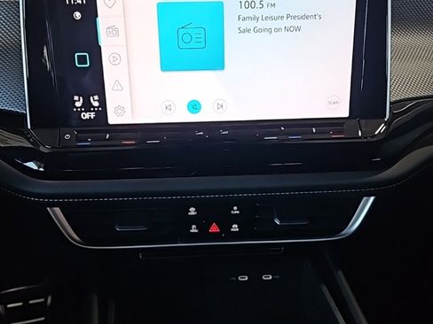 New 2026 Volkswagen Atlas Cross Sport SEL Premium R-Line image 31