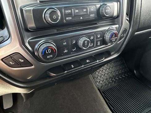 Used 2014 Chevrolet Silverado 1500 LT w/ LT Convenience Package AWD/4WD image 29