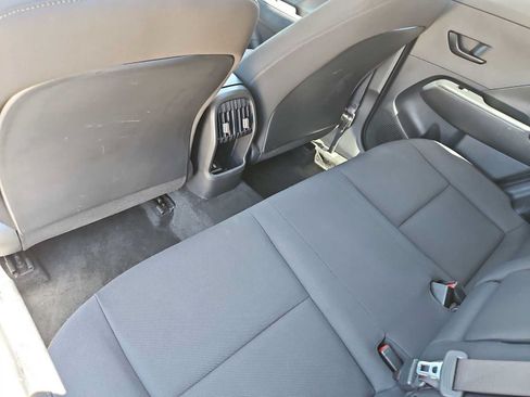Certified 2025 Hyundai Kona SEL AWD/4WD image 18
