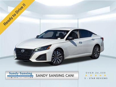 Used 2025 Nissan Altima 2.5 SV