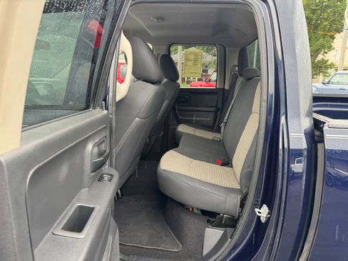 Used 2012 RAM 1500 Express AWD/4WD image 12