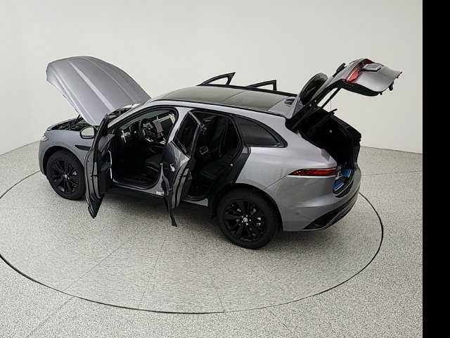 New 2026 Jaguar F-PACE R-Dynamic S AWD/4WD image 40