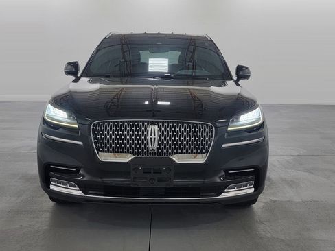 Used 2020 Lincoln Aviator Reserve w/ Elements Package Plus image 3