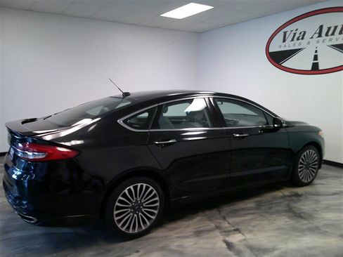 Used 2018 Ford Fusion Titanium image 7