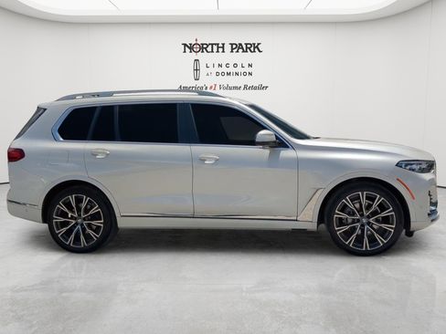 Used 2021 BMW X7 xDrive40i w/ Executive Package AWD/4WD image 6