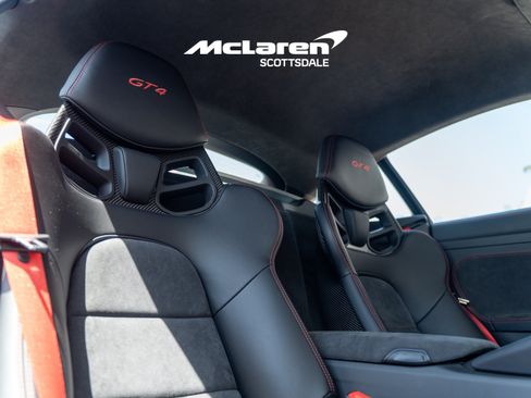 Used 2016 Porsche Cayman GT4 RWD image 12