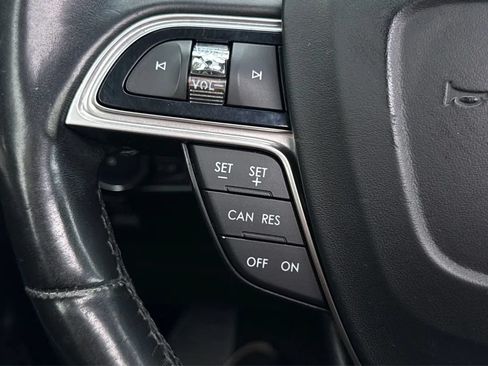 Used 2019 Lincoln Nautilus Reserve FWD image 29