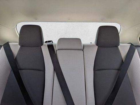 Used 2021 Toyota Corolla LE FWD image 16