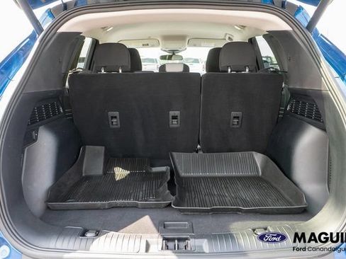 Used 2023 Ford Escape Active AWD/4WD image 10