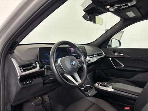 Used 2023 BMW X1 xDrive28i w/ Convenience Package AWD/4WD image 9