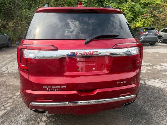 Used 2023 GMC Acadia Denali w/ Denali Technology Package AWD/4WD image 4