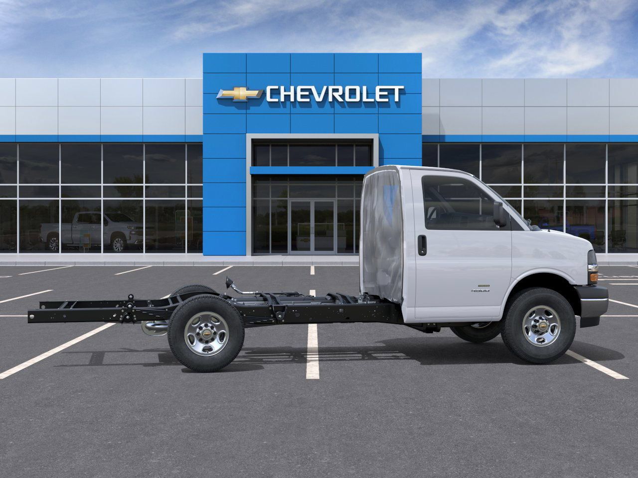 New 2025 Chevrolet Express 3500 w/ Power Convenience Package RWD image 29