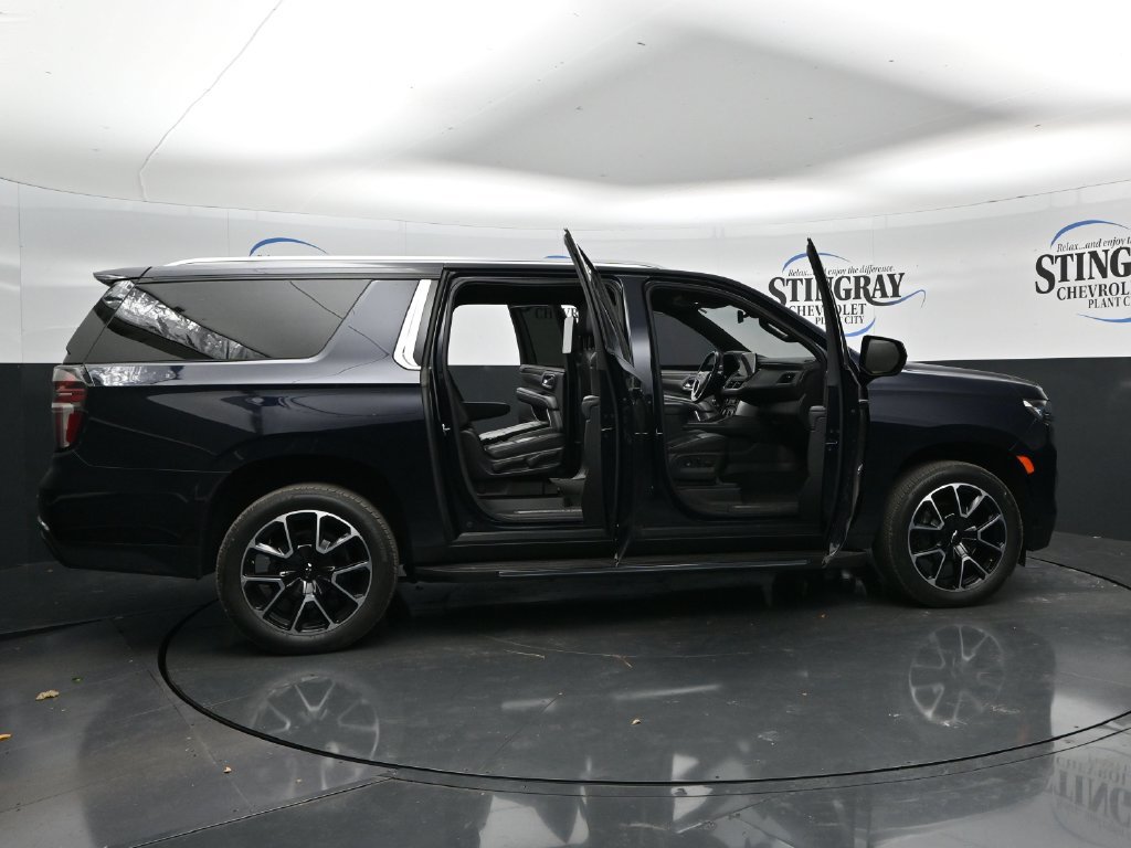 Used 2021 Chevrolet Suburban LT w/ Rear Media and Nav Package RWD image 36