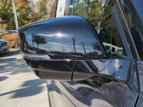 New 2026 Nissan Armada SL image 12