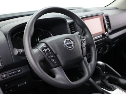 Used 2022 Nissan Frontier S w/ Technology Package AWD/4WD image 28