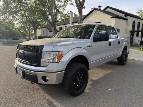 Used 2014 Ford F150 XLT image 3