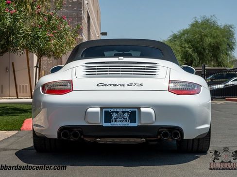 Used 2012 Porsche 911 Cabriolet image 9