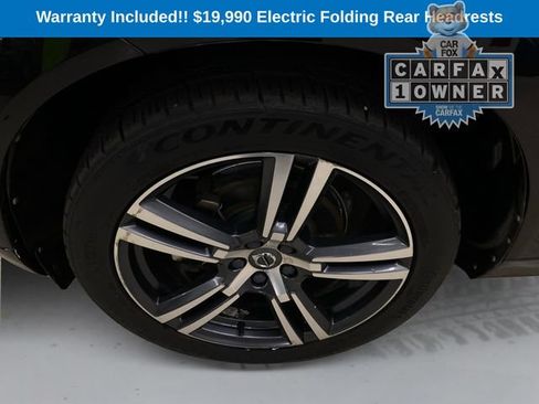Used 2018 Volvo XC60 T5 Momentum w/ Convenience Package AWD/4WD image 20
