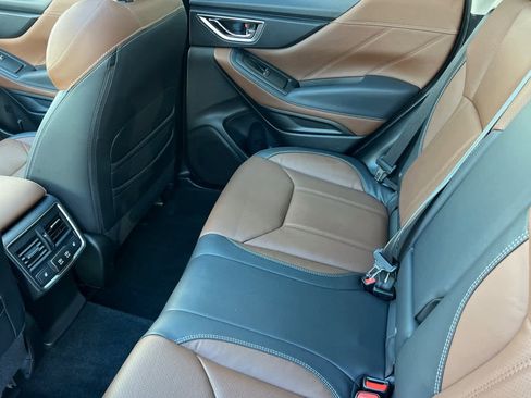 Used 2024 Subaru Forester Touring w/ Pop Package 2 image 4