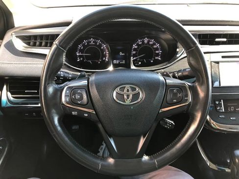 Used 2013 Toyota Avalon XLE Touring FWD image 15