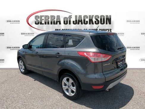 Used 2016 Ford Escape SE FWD image 6