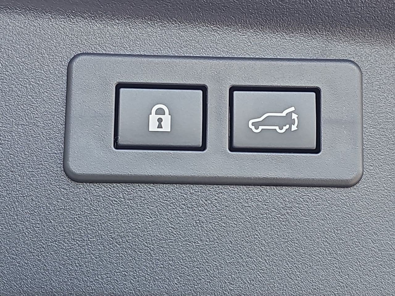 New 2026 Subaru Outback Limited AWD/4WD image 13