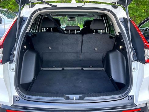 Used 2025 Honda CR-V EX image 31