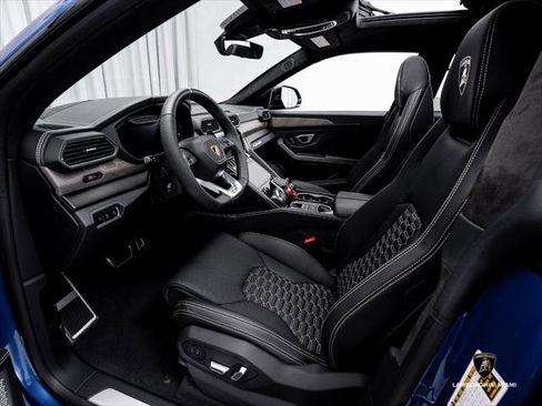 Used 2024 Lamborghini Urus S AWD/4WD image 22