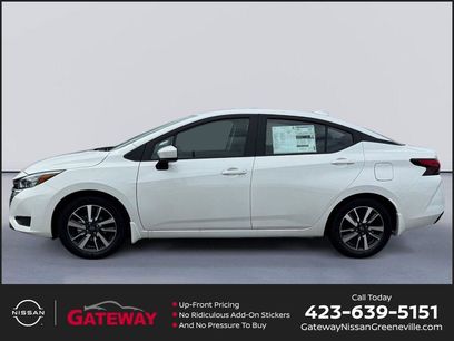 New 2025 Nissan Versa SV w/ Trunk Package