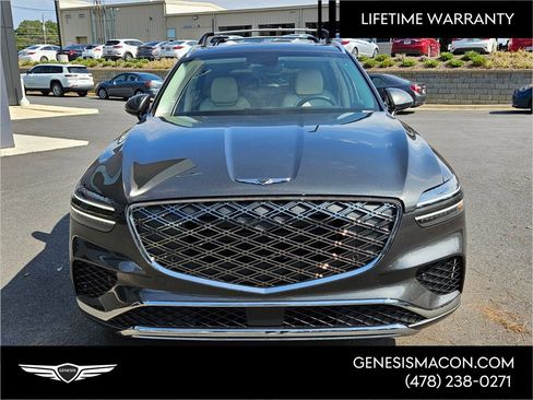 New 2026 Genesis GV70 2.5T Select image 3