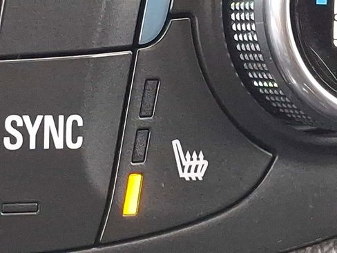 Used 2024 Chevrolet Equinox LT AWD/4WD image 22