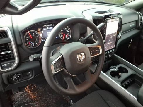 New 2026 RAM 3500 Big Horn AWD/4WD image 6