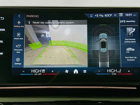 Used 2026 BMW X1 xDrive28i w/ Convenience Package image 13