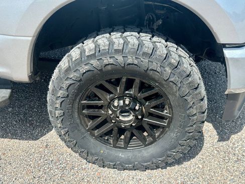 Used 2020 Ford F250 XLT w/ XLT Premium Package AWD/4WD image 14