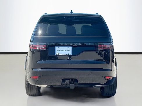 New 2026 Land Rover Discovery Dynamic SE image 4