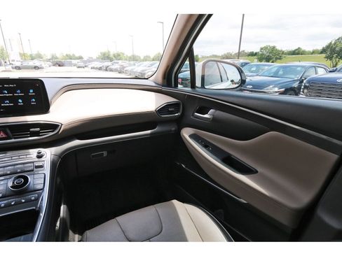 Certified 2021 Hyundai Santa Fe Limited FWD image 12