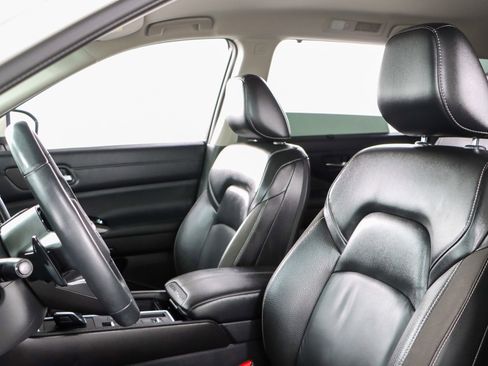 Used 2023 Nissan Pathfinder SL w/ Lighting Package (N92) image 23