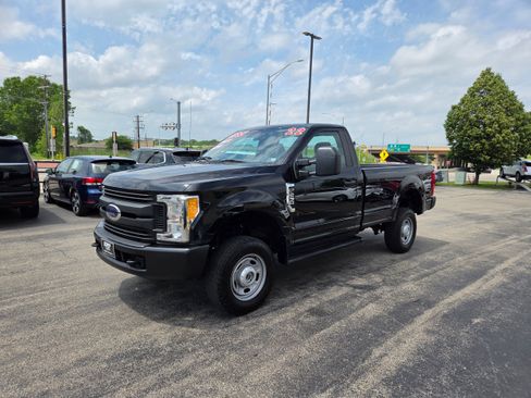Used 2017 Ford F250 XL w/ Snow Plow Prep Package AWD/4WD image 3