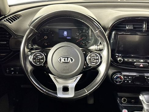 Used 2021 Kia Soul EX FWD image 13