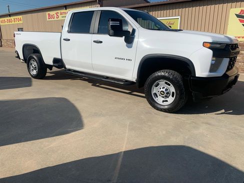 Used 2021 Chevrolet Silverado 2500 W/T w/ WT Convenience Package AWD/4WD image 1