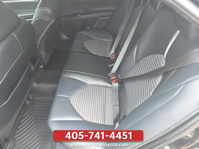 Used 2020 Toyota Camry SE FWD image 24