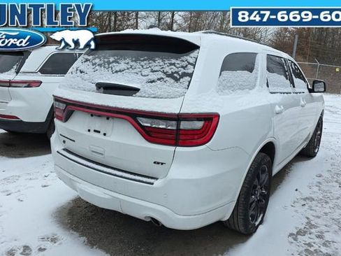 Used 2023 Dodge Durango GT image 4