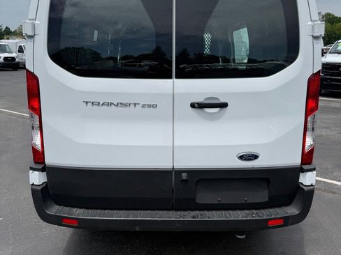 Used 2025 Ford Transit 250 Low Roof w/ Exterior Upgrade Package RWD image 4
