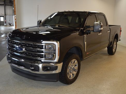 Used 2024 Ford F250 King Ranch w/ Chrome Package AWD/4WD image 7