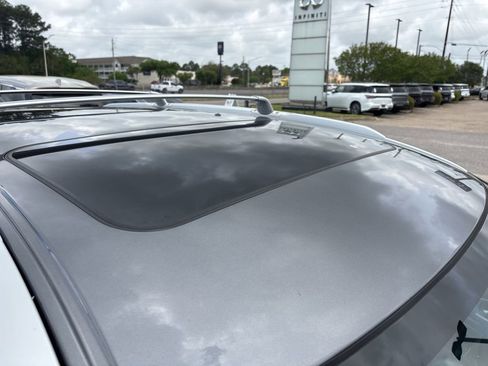 Used 2019 INFINITI QX60 Luxe w/ Sensory Package image 5