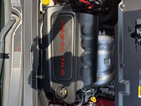 Used 2022 Jeep Compass Limited image 23