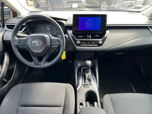 Used 2024 Toyota Corolla LE FWD image 16